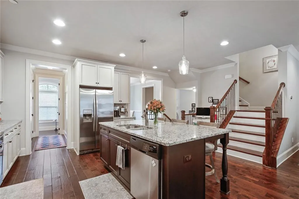 1217 Apperley Place, Sandy Springs, Georgia 30350, 4 Bedrooms Bedrooms, ,3 BathroomsBathrooms,Residential,Sold,1217 Apperley Place,6758365