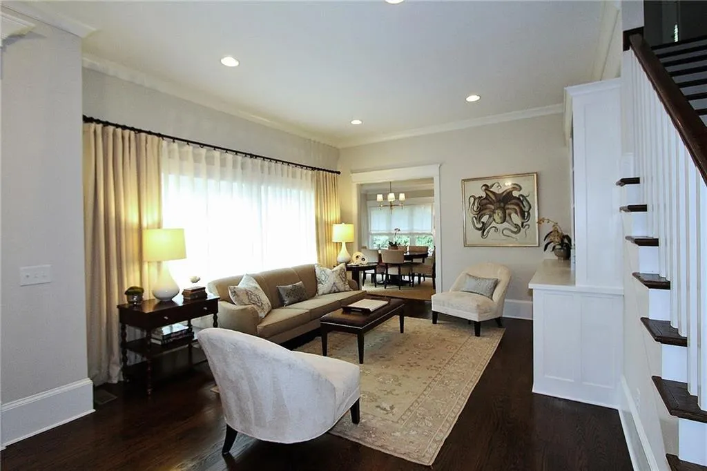 2419 Howell Mill Road Nw, Atlanta, Georgia 30318, 4 Bedrooms Bedrooms, ,3 BathroomsBathrooms,Residential,Sold,2419 Howell Mill Road Nw,5769695