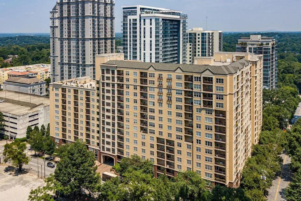 1101 Juniper Street Ne Unit 1216, Atlanta, Georgia 30309, 1 Bedroom Bedrooms, ,1 BathroomBathrooms,Residential,For Sale,1101 Juniper Street Ne Unit 1216,7586223