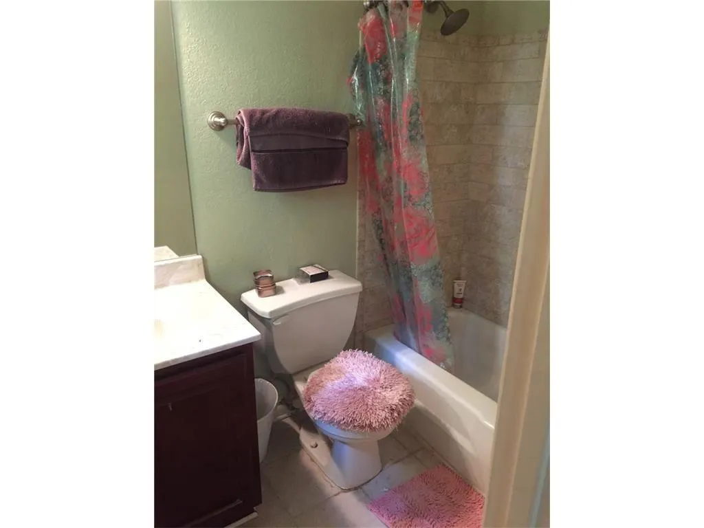 6900 Roswell Road Unit P-6, Atlanta, Georgia 30328, 3 Bedrooms Bedrooms, ,2 BathroomsBathrooms,Residential,Sold,6900 Roswell Road Unit P-6,5841512