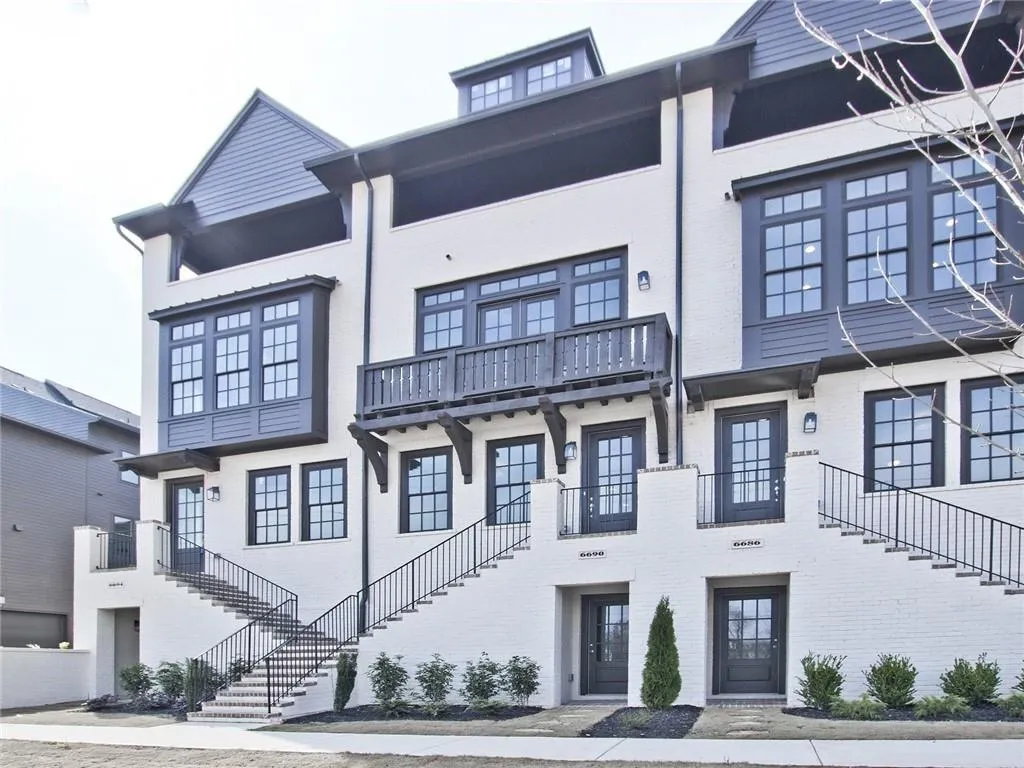 6690 Sterling Drive Unit 663, Sandy Springs, Georgia 30328, 2 Bedrooms Bedrooms, ,3 BathroomsBathrooms,Residential,Sold,6690 Sterling Drive Unit 663,6899675