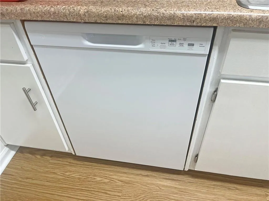 Brand new dishwasher