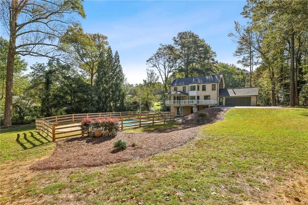 805 Wesley Oak Road Nw, Sandy Springs, Georgia 30328, 5 Bedrooms Bedrooms, ,4 BathroomsBathrooms,Residential,For Sale,805 Wesley Oak Road Nw,7667007