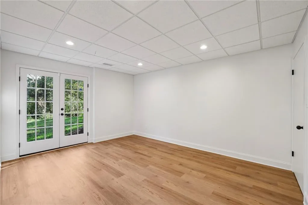 805 Wesley Oak Road Nw, Sandy Springs, Georgia 30328, 5 Bedrooms Bedrooms, ,4 BathroomsBathrooms,Residential,For Sale,805 Wesley Oak Road Nw,7667007