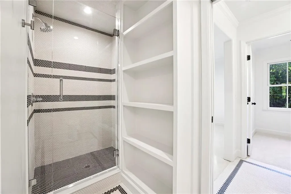 805 Wesley Oak Road Nw, Sandy Springs, Georgia 30328, 5 Bedrooms Bedrooms, ,4 BathroomsBathrooms,Residential,For Sale,805 Wesley Oak Road Nw,7667007