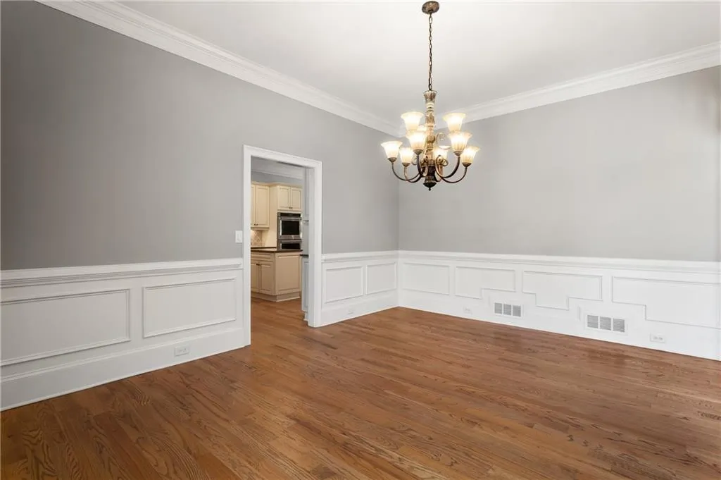 289 Forest Valley Court, Sandy Springs, Georgia 30342, 5 Bedrooms Bedrooms, ,5 BathroomsBathrooms,Residential,Sold,289 Forest Valley Court,6888587