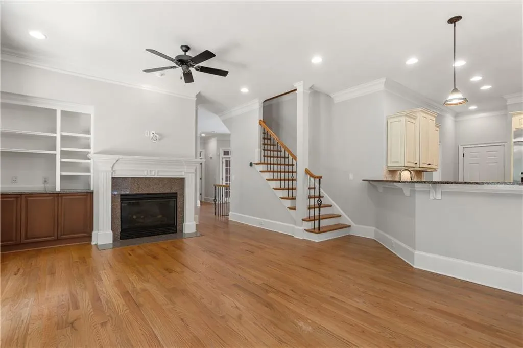 289 Forest Valley Court, Sandy Springs, Georgia 30342, 5 Bedrooms Bedrooms, ,5 BathroomsBathrooms,Residential,Sold,289 Forest Valley Court,6888587