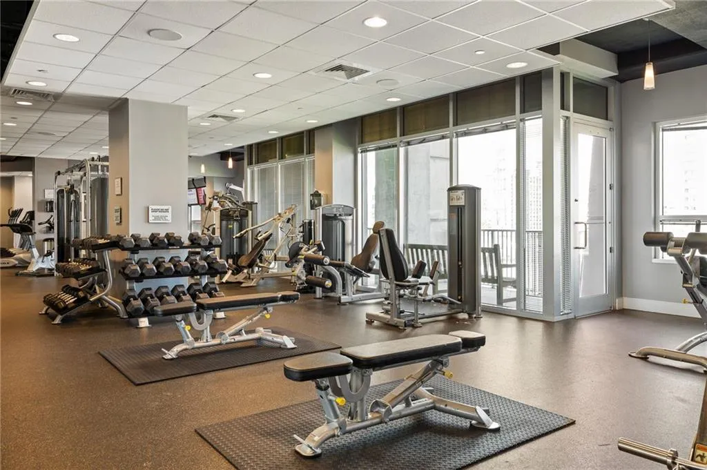 943 Peachtree Street Ne Unit 1413, Atlanta, Georgia 30309, 1 Bedroom Bedrooms, ,1 BathroomBathrooms,Residential,For Sale,943 Peachtree Street Ne Unit 1413,7644302
