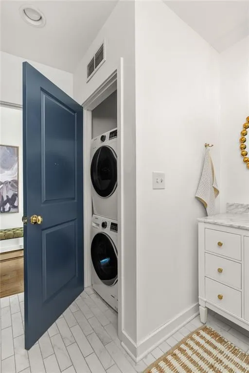 943 Peachtree Street Ne Unit 1413, Atlanta, Georgia 30309, 1 Bedroom Bedrooms, ,1 BathroomBathrooms,Residential,For Sale,943 Peachtree Street Ne Unit 1413,7644302