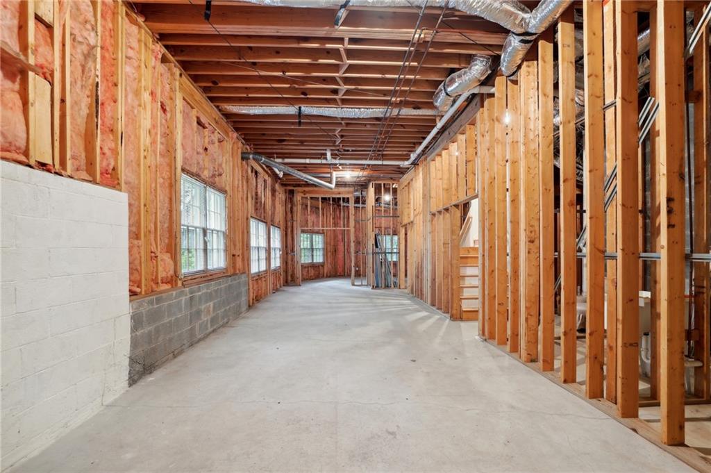 5735 Cameron Hall Place NW, Sandy Springs, Georgia 30328, 4 Bedrooms Bedrooms, ,2 BathroomsBathrooms,Residential,Sold,5735 Cameron Hall Place NW,7275452