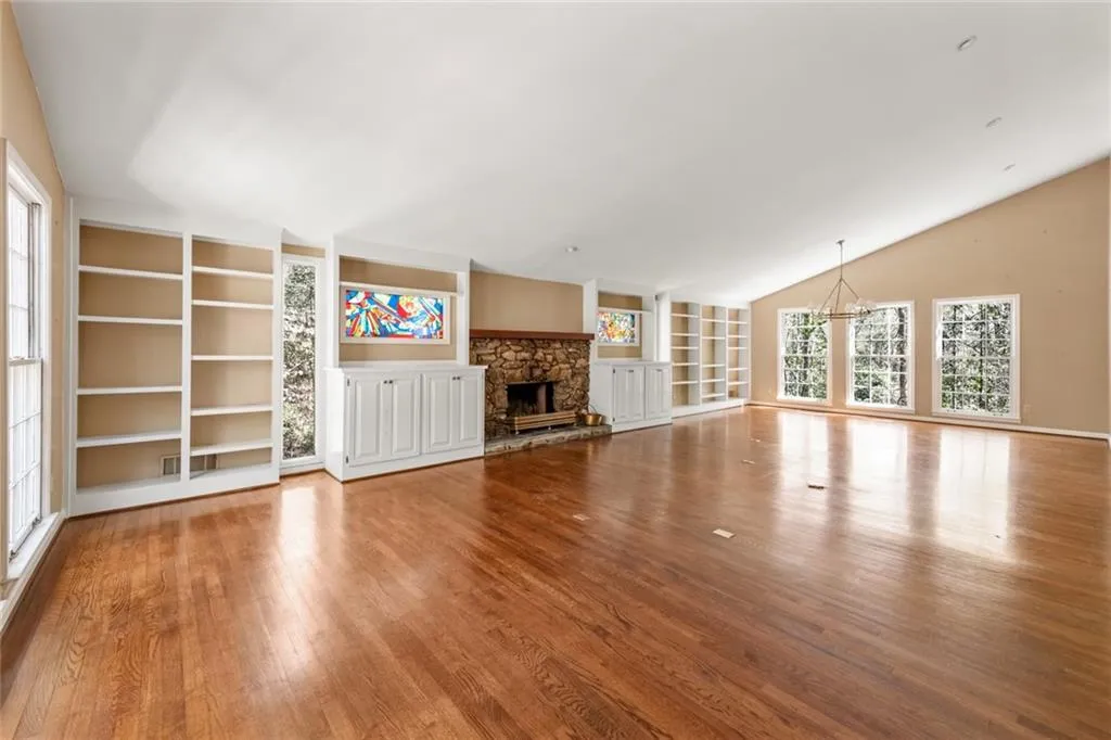 3391 Ridgewood Road Nw, Atlanta, Georgia 30327, 4 Bedrooms Bedrooms, 0 ,2 BathroomsBathrooms,Residential,For Sale,3391 Ridgewood Road Nw,7749191