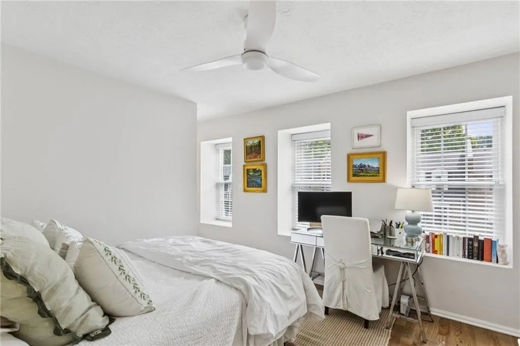 2 Scotland Place Nw, Atlanta, Georgia 30318, 2 Bedrooms Bedrooms, ,2 BathroomsBathrooms,Residential,For Sale,2 Scotland Place Nw,7628398
