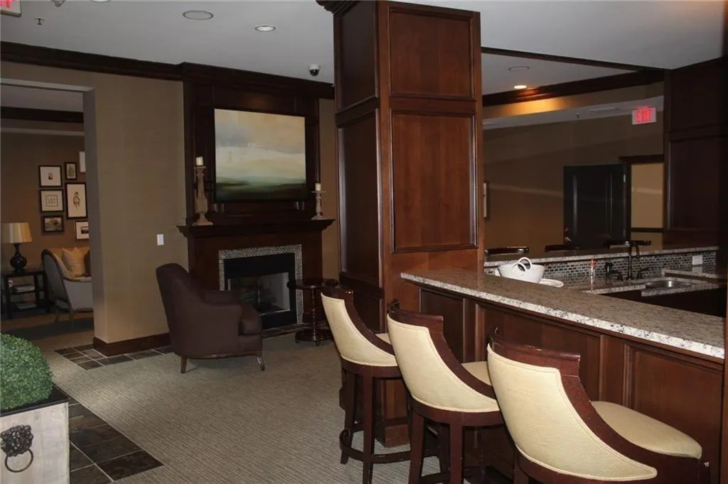 901 Abernathy Road Unit 4220, Sandy Springs, Georgia 30328, 2 Bedrooms Bedrooms, ,2 BathroomsBathrooms,Residential,Sold,901 Abernathy Road Unit 4220,6914910