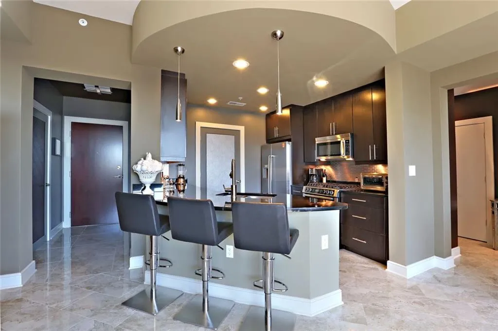 222 12th Street Ne Unit 1904, Atlanta, Georgia 30309, 1 Bedroom Bedrooms, ,1 BathroomBathrooms,Residential,Sold,222 12th Street Ne Unit 1904,6012872