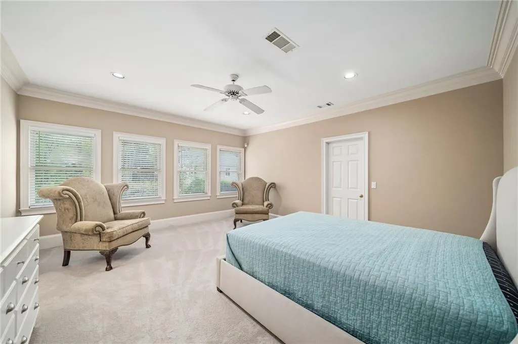 820 Heards Ferry Road, Atlanta, Georgia 30328, 6 Bedrooms Bedrooms, ,8 BathroomsBathrooms,Residential,For Sale,820 Heards Ferry Road,7736191