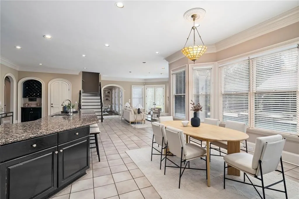 820 Heards Ferry Road, Atlanta, Georgia 30328, 6 Bedrooms Bedrooms, ,8 BathroomsBathrooms,Residential,For Sale,820 Heards Ferry Road,7736191