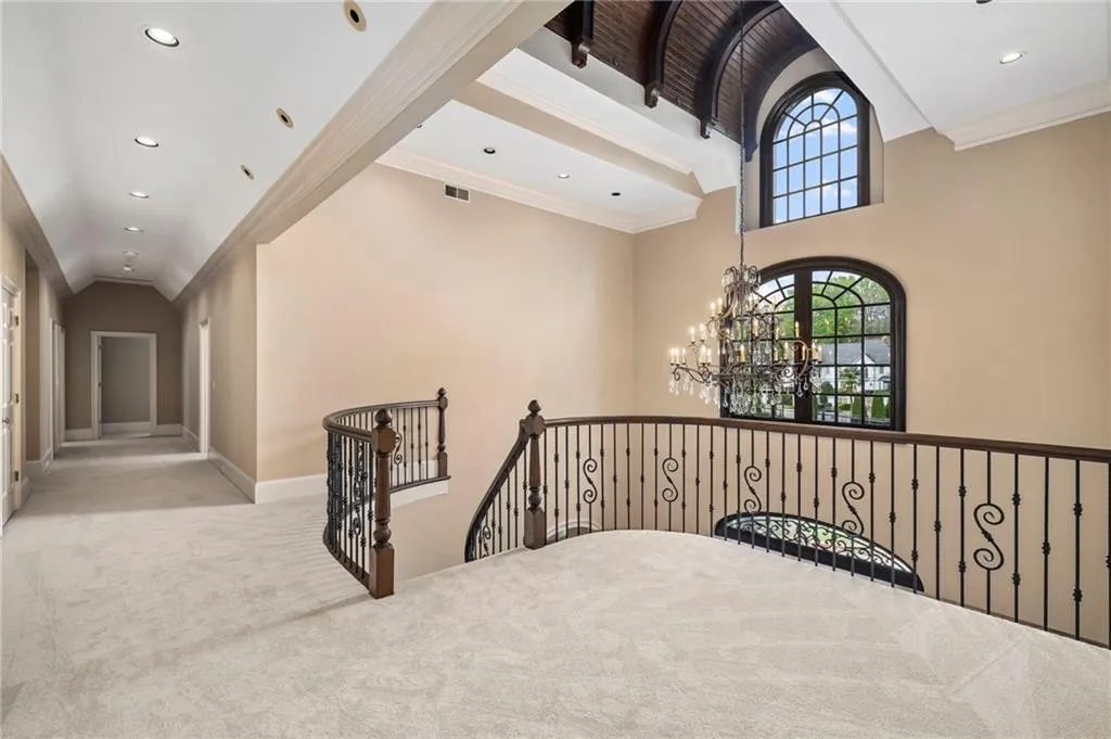 820 Heards Ferry Road, Atlanta, Georgia 30328, 6 Bedrooms Bedrooms, ,8 BathroomsBathrooms,Residential,For Sale,820 Heards Ferry Road,7736191