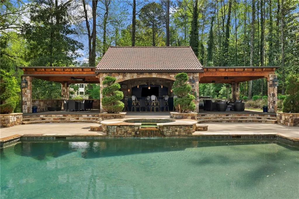 820 Heards Ferry Road, Atlanta, Georgia 30328, 6 Bedrooms Bedrooms, ,8 BathroomsBathrooms,Residential,For Sale,820 Heards Ferry Road,7736191