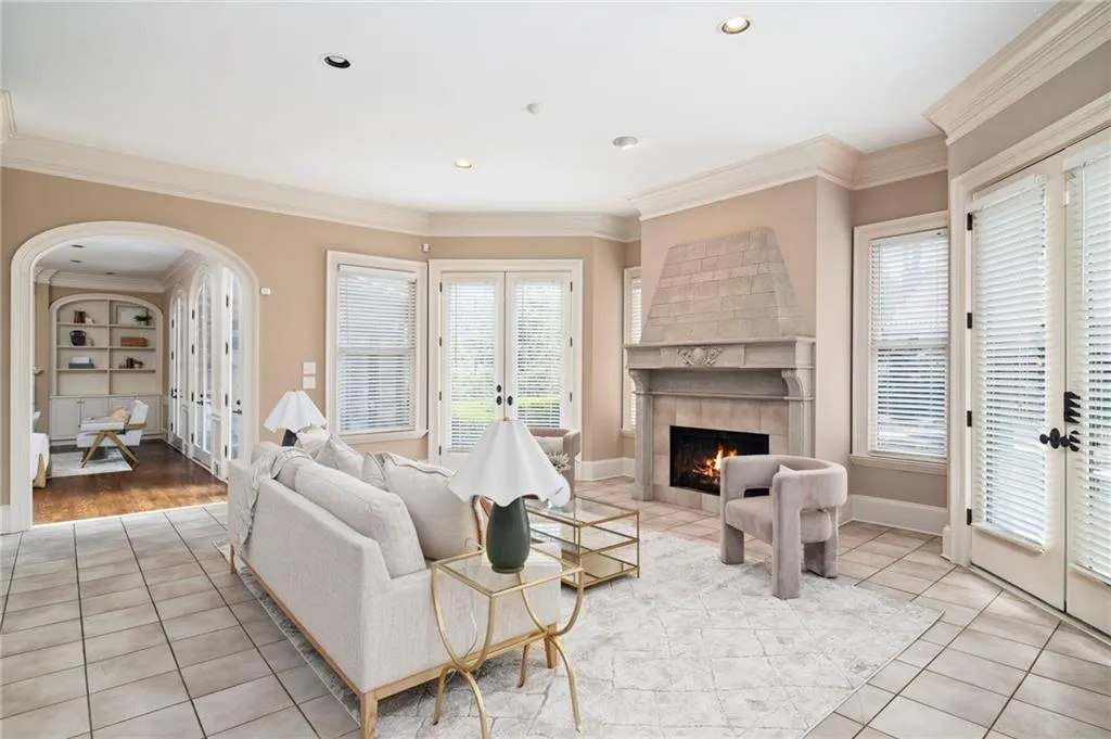 820 Heards Ferry Road, Atlanta, Georgia 30328, 6 Bedrooms Bedrooms, ,8 BathroomsBathrooms,Residential,For Sale,820 Heards Ferry Road,7736191
