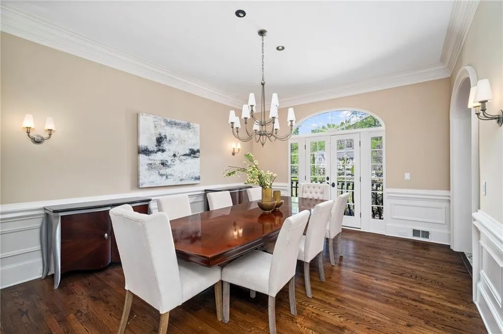 820 Heards Ferry Road, Atlanta, Georgia 30328, 6 Bedrooms Bedrooms, ,8 BathroomsBathrooms,Residential,For Sale,820 Heards Ferry Road,7736191
