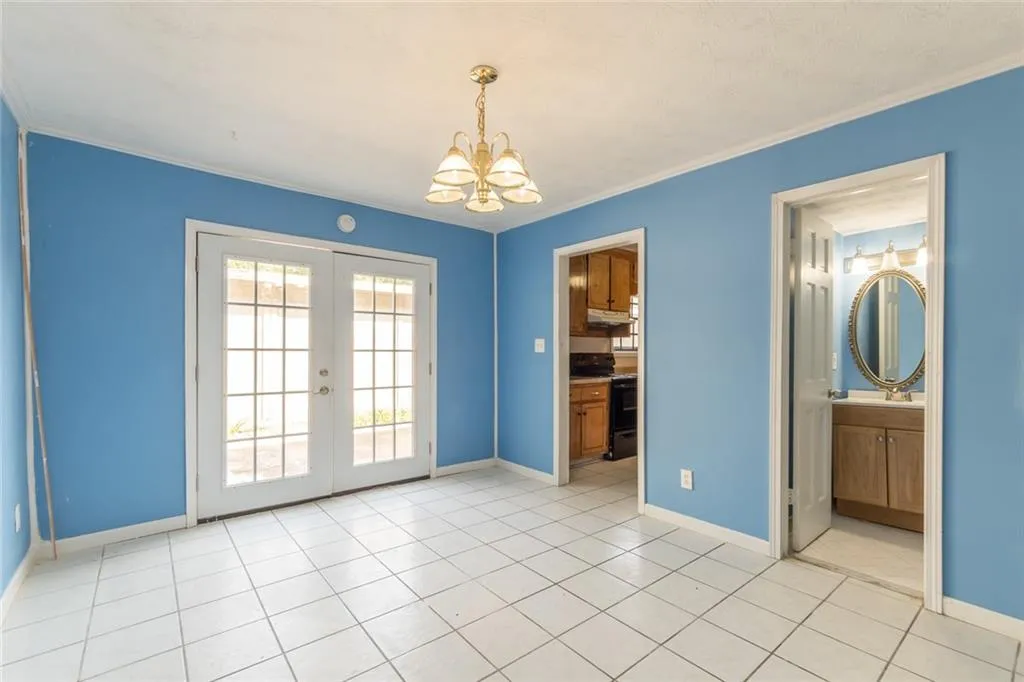 320 Winding River Drive Unit C, Sandy Springs, Georgia 30350, 2 Bedrooms Bedrooms, ,2 BathroomsBathrooms,Residential,Sold,320 Winding River Drive Unit C,6784735