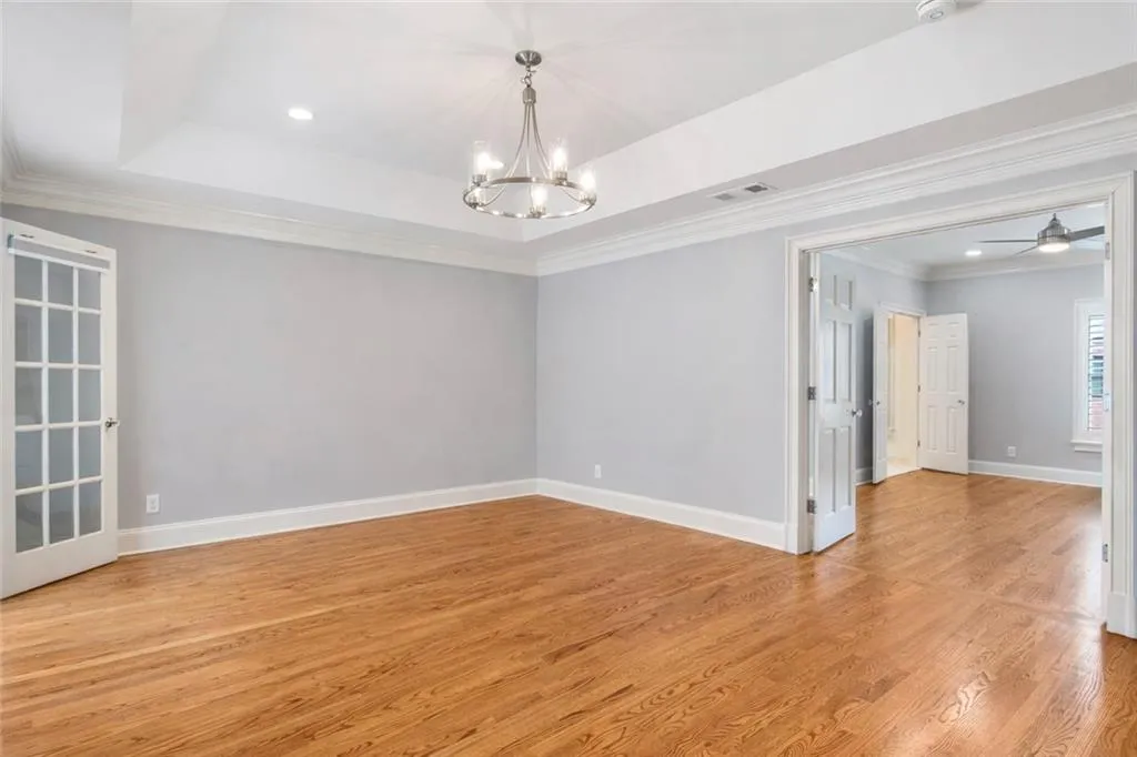 3685 Peachtree Road Ne Unit 10, Atlanta, Georgia 30319, 4 Bedrooms Bedrooms, 0 ,3 BathroomsBathrooms,Residential,For Sale,3685 Peachtree Road Ne Unit 10,7741541