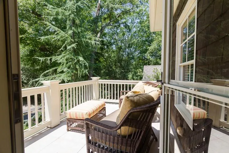 60 W Belle Isle Road Ne, Atlanta, Georgia 30342, 4 Bedrooms Bedrooms, ,4 BathroomsBathrooms,Residential,Sold,60 W Belle Isle Road Ne,5863905