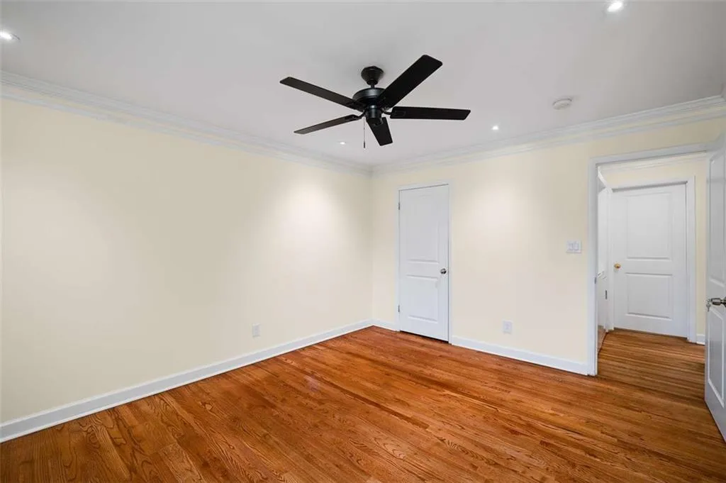 3510 Roswell Road Nw Unit M4, Atlanta, Georgia 30305, 2 Bedrooms Bedrooms, 0 ,2 BathroomsBathrooms,Residential,For Sale,3510 Roswell Road Nw Unit M4,7744882