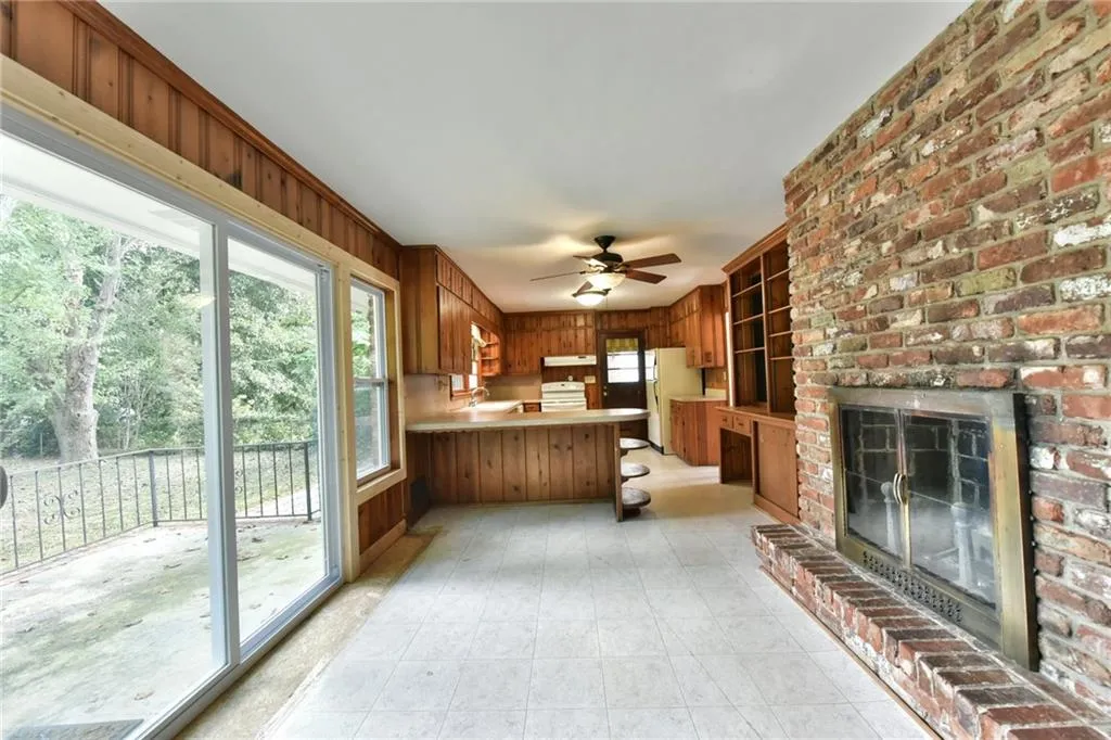 640 Patrick Place, Atlanta, Georgia 30328, 3 Bedrooms Bedrooms, ,2 BathroomsBathrooms,Residential,Sold,640 Patrick Place,6079729 640 Patrick Place, Atlanta, Georgia 30328, 3 Bedrooms Bedrooms, ,2 BathroomsBathrooms,Residential,Sold,640 Patrick Place,6079729