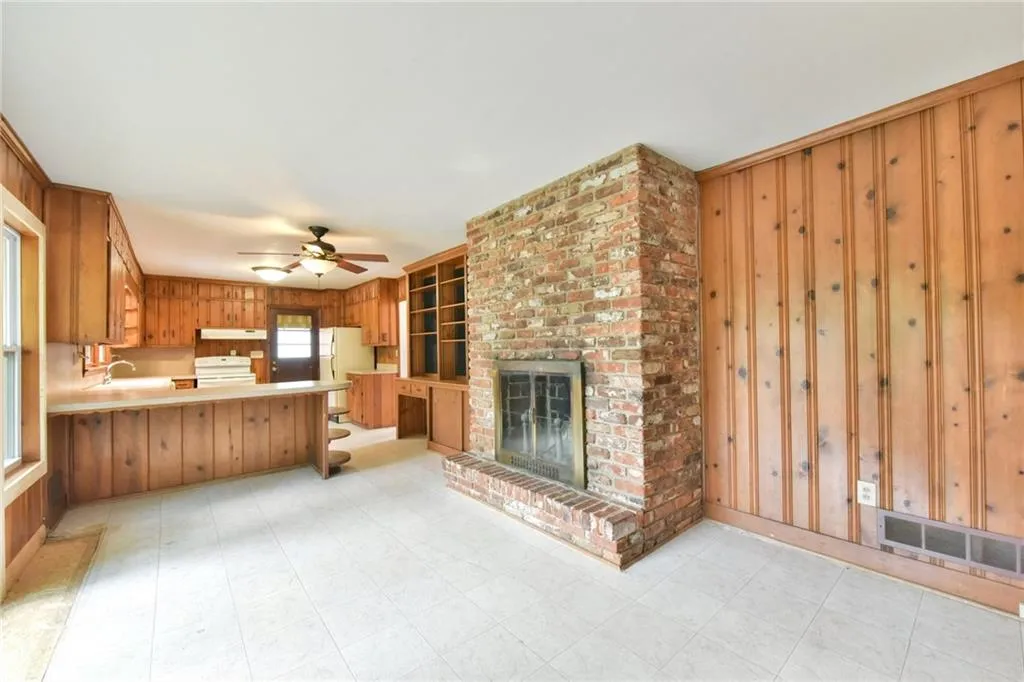 640 Patrick Place, Atlanta, Georgia 30328, 3 Bedrooms Bedrooms, ,2 BathroomsBathrooms,Residential,Sold,640 Patrick Place,6079729 640 Patrick Place, Atlanta, Georgia 30328, 3 Bedrooms Bedrooms, ,2 BathroomsBathrooms,Residential,Sold,640 Patrick Place,6079729