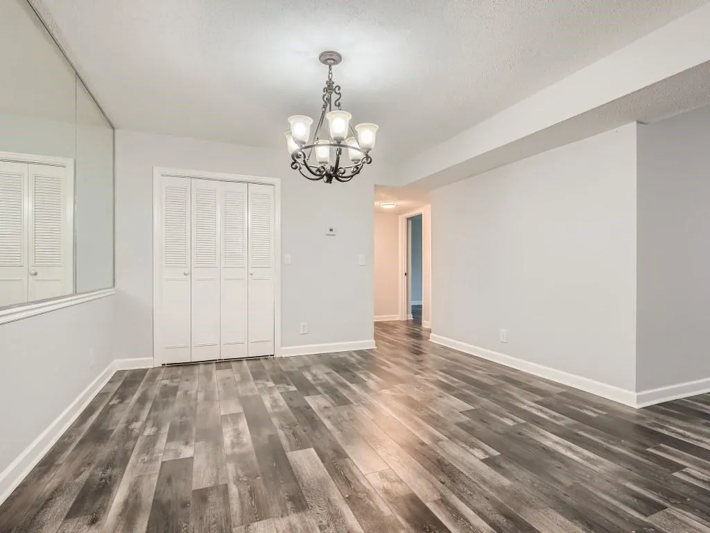 6851 Roswell Road Unit 17, Atlanta, Georgia 30328, 4 Bedrooms Bedrooms, ,2 BathroomsBathrooms,Residential,Sold,6851 Roswell Road Unit 17,7250036