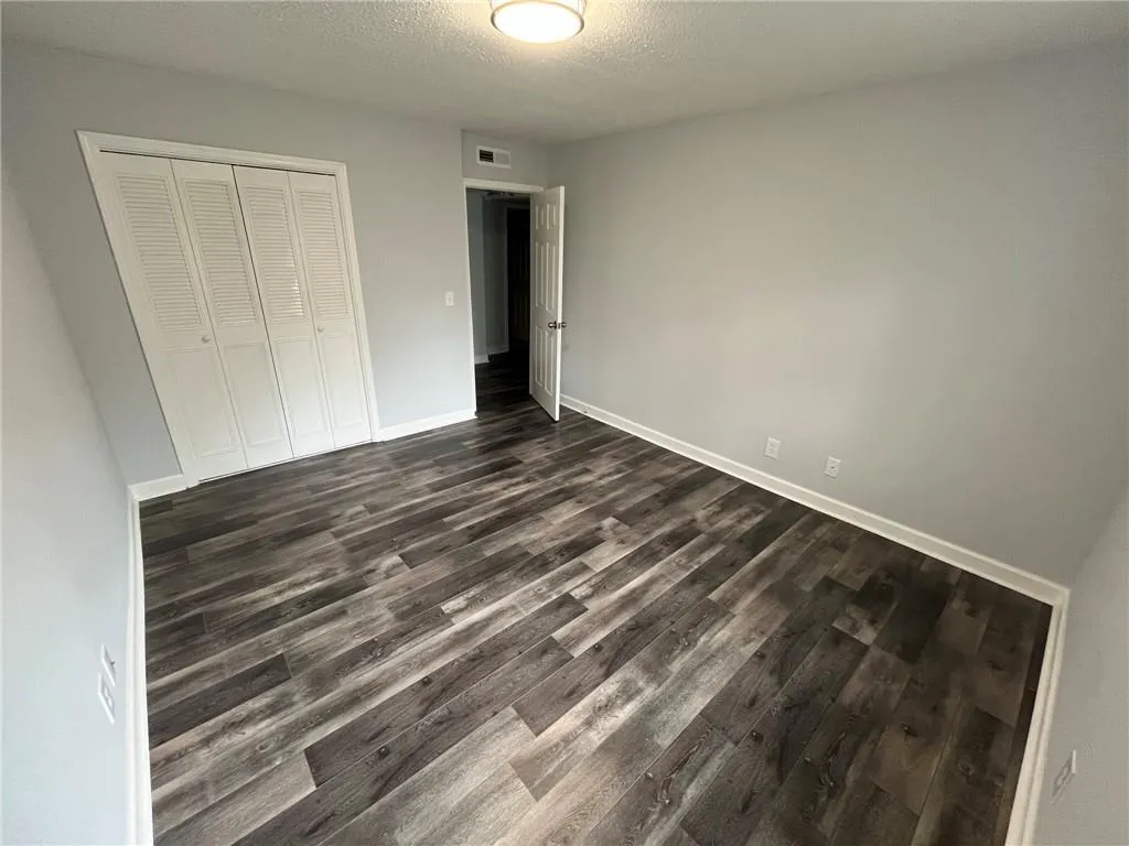 6851 Roswell Road Unit 17, Atlanta, Georgia 30328, 4 Bedrooms Bedrooms, ,2 BathroomsBathrooms,Residential,Sold,6851 Roswell Road Unit 17,7250036