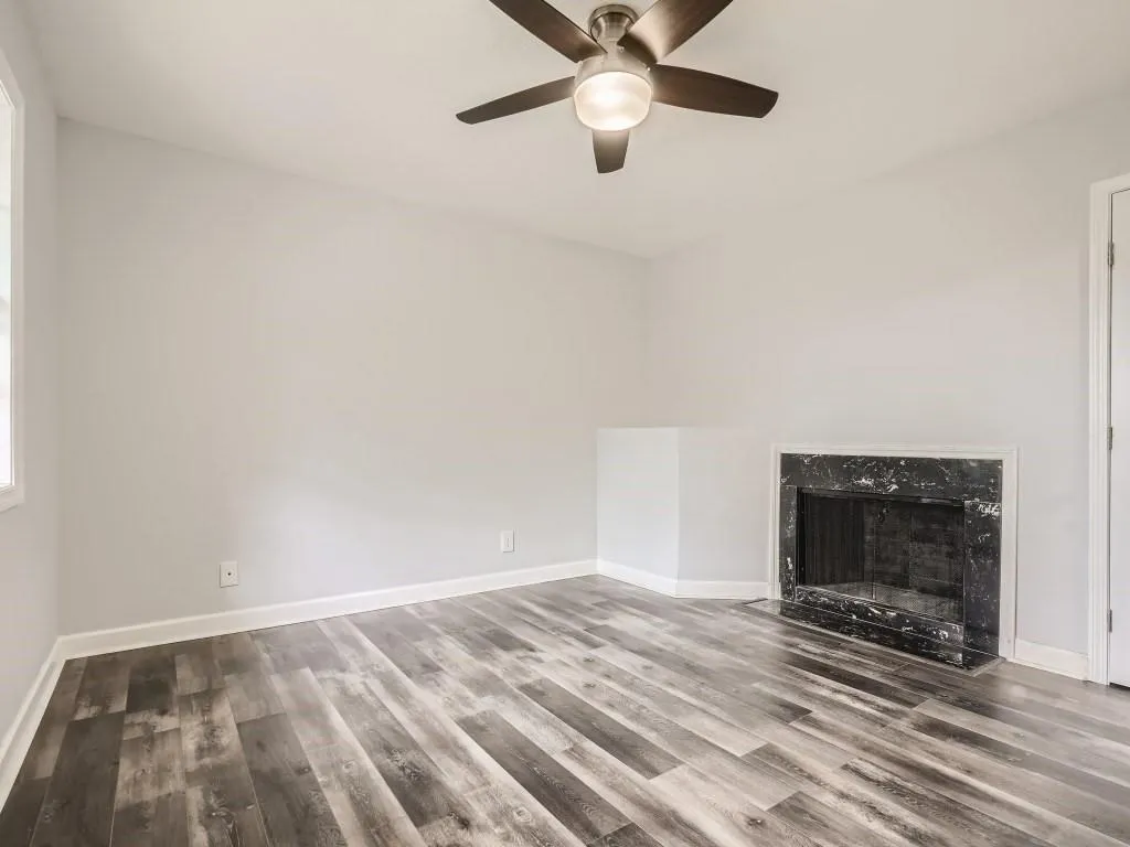 6851 Roswell Road Unit 17, Atlanta, Georgia 30328, 4 Bedrooms Bedrooms, ,2 BathroomsBathrooms,Residential,Sold,6851 Roswell Road Unit 17,7250036
