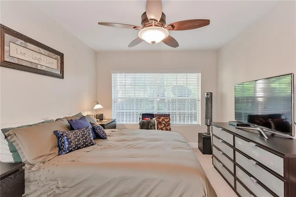 6980 Roswell Road Unit D10, Atlanta, Georgia 30328, 2 Bedrooms Bedrooms, ,2 BathroomsBathrooms,Residential,Sold,6980 Roswell Road Unit D10,6541659