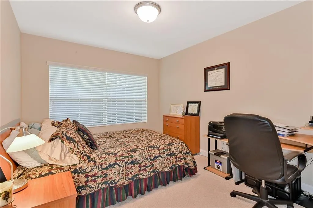 6980 Roswell Road Unit D10, Atlanta, Georgia 30328, 2 Bedrooms Bedrooms, ,2 BathroomsBathrooms,Residential,Sold,6980 Roswell Road Unit D10,6541659