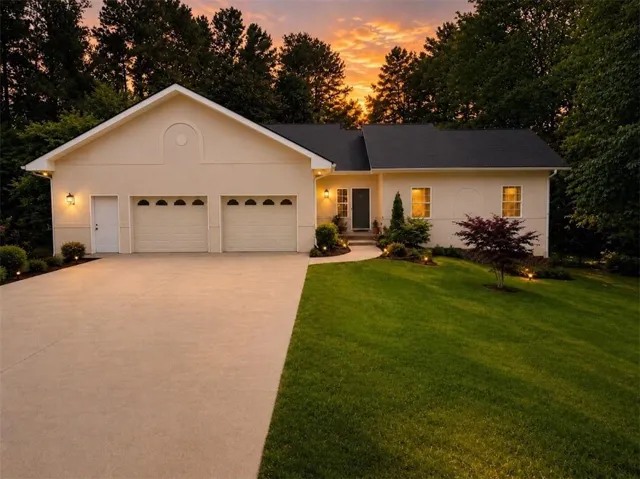 8993 Dornoch Circle, Winston, Georgia 30187