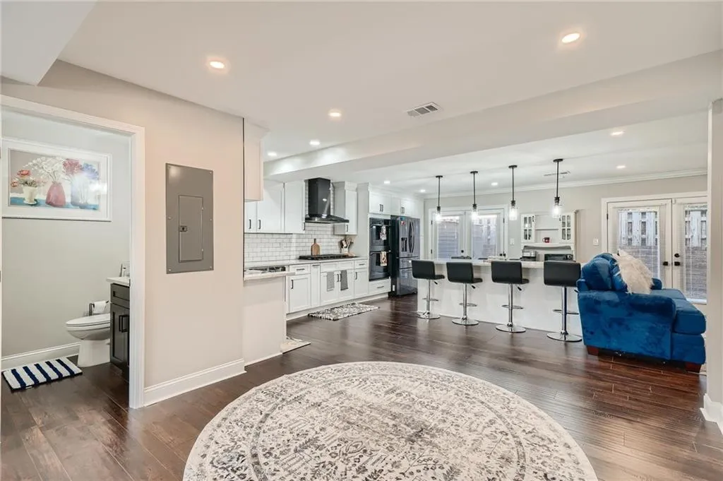 415 The North Chace Unit K, Sandy Springs, Georgia 30328, 3 Bedrooms Bedrooms, ,2 BathroomsBathrooms,Residential,Sold,415 The North Chace Unit K,7041267 415 The North Chace Unit K, Sandy Springs, Georgia 30328, 3 Bedrooms Bedrooms, ,2 BathroomsBathrooms,Residential,Sold,415 The North Chace Unit K,7041267