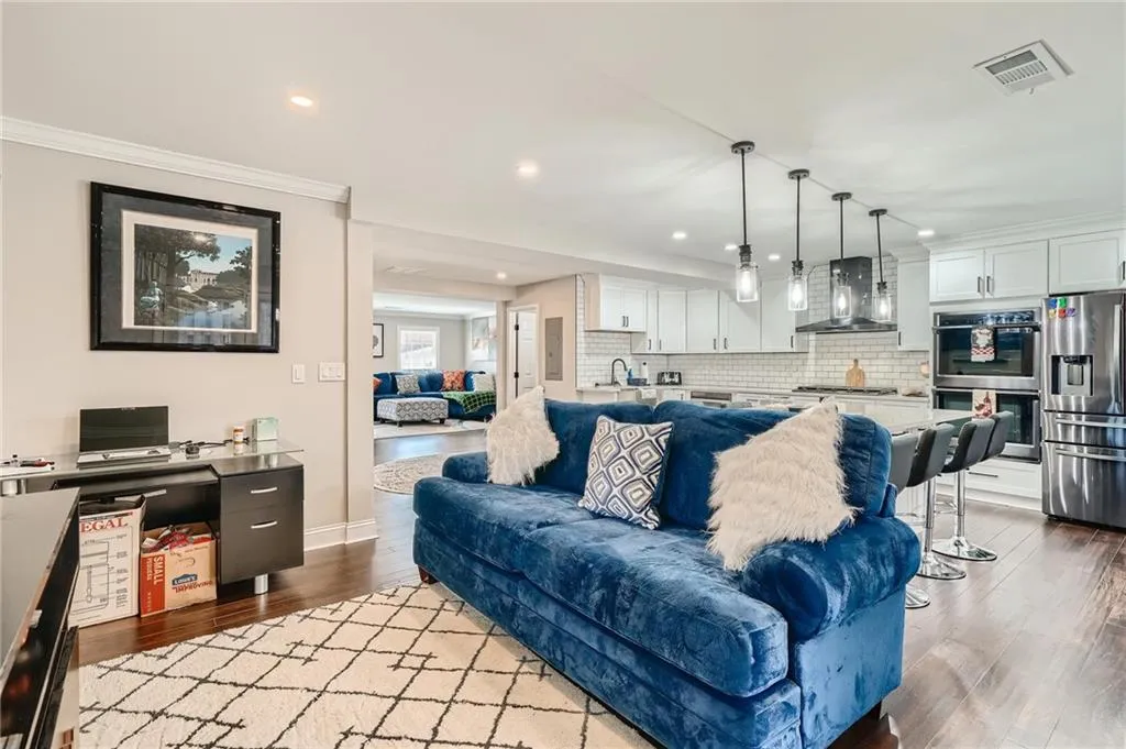 415 The North Chace Unit K, Sandy Springs, Georgia 30328, 3 Bedrooms Bedrooms, ,2 BathroomsBathrooms,Residential,Sold,415 The North Chace Unit K,7041267 415 The North Chace Unit K, Sandy Springs, Georgia 30328, 3 Bedrooms Bedrooms, ,2 BathroomsBathrooms,Residential,Sold,415 The North Chace Unit K,7041267