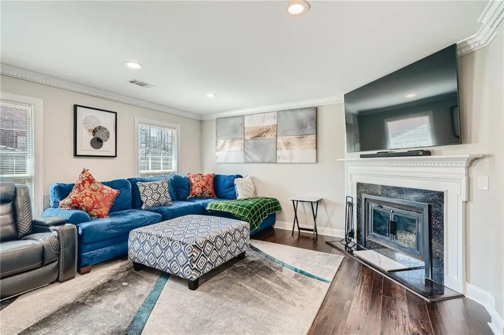 415 The North Chace Unit K, Sandy Springs, Georgia 30328, 3 Bedrooms Bedrooms, ,2 BathroomsBathrooms,Residential,Sold,415 The North Chace Unit K,7041267 415 The North Chace Unit K, Sandy Springs, Georgia 30328, 3 Bedrooms Bedrooms, ,2 BathroomsBathrooms,Residential,Sold,415 The North Chace Unit K,7041267