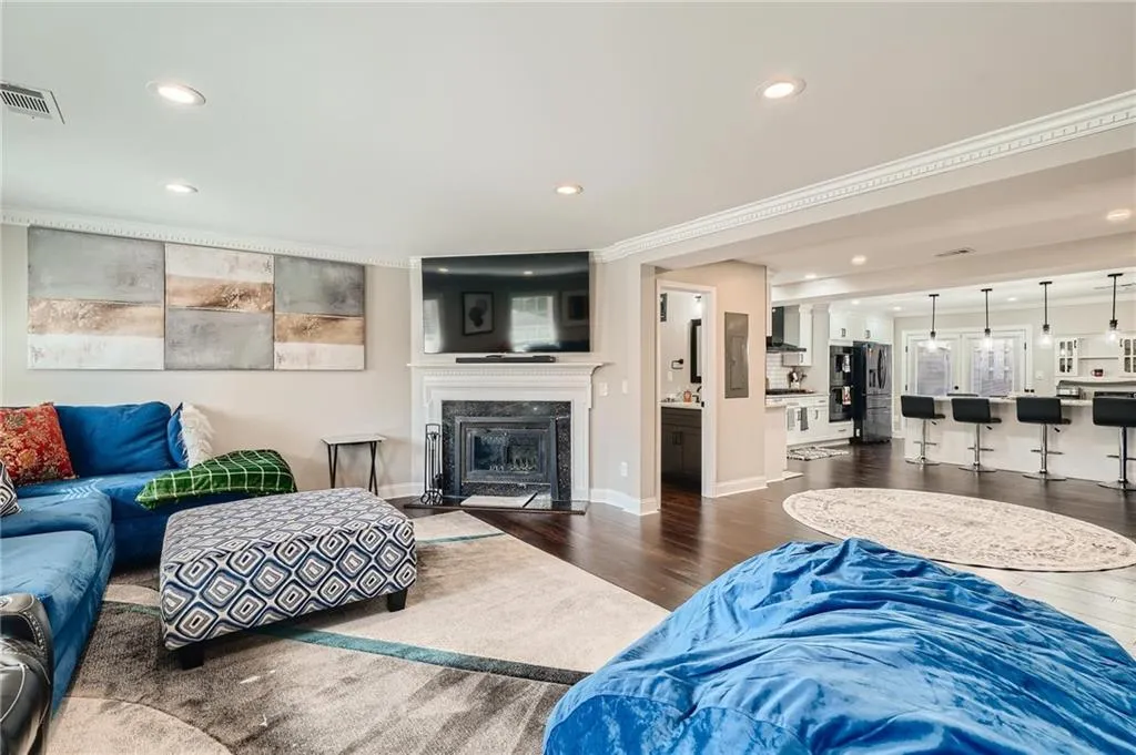 415 The North Chace Unit K, Sandy Springs, Georgia 30328, 3 Bedrooms Bedrooms, ,2 BathroomsBathrooms,Residential,Sold,415 The North Chace Unit K,7041267 415 The North Chace Unit K, Sandy Springs, Georgia 30328, 3 Bedrooms Bedrooms, ,2 BathroomsBathrooms,Residential,Sold,415 The North Chace Unit K,7041267