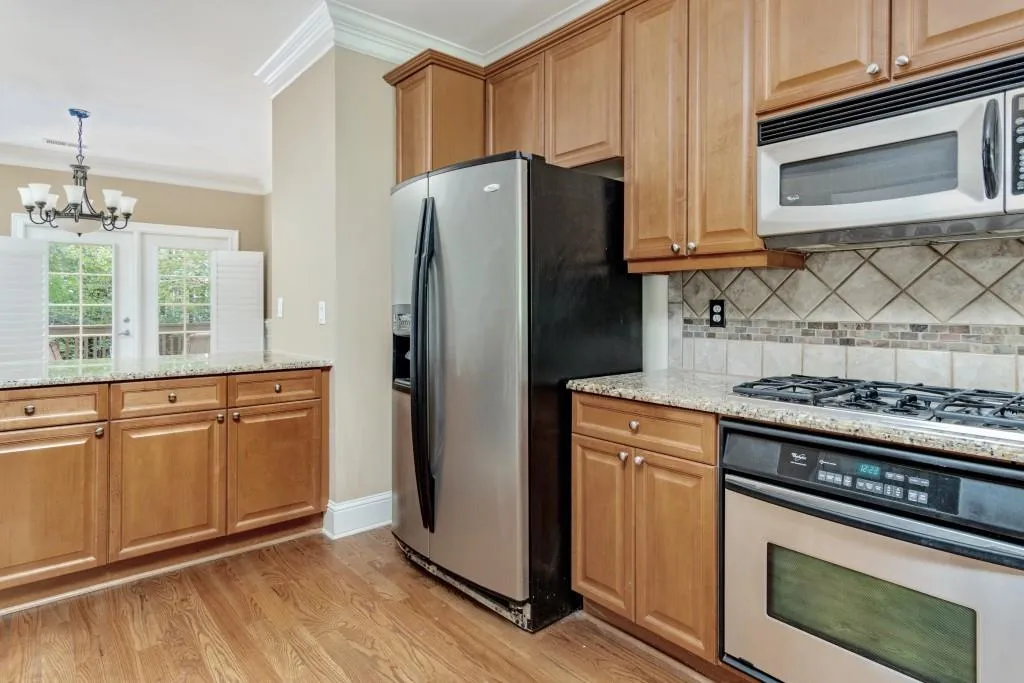 5600 Glenridge Park, Atlanta, Georgia 30342, 2 Bedrooms Bedrooms, ,2 BathroomsBathrooms,Residential,Sold,5600 Glenridge Park,6608829