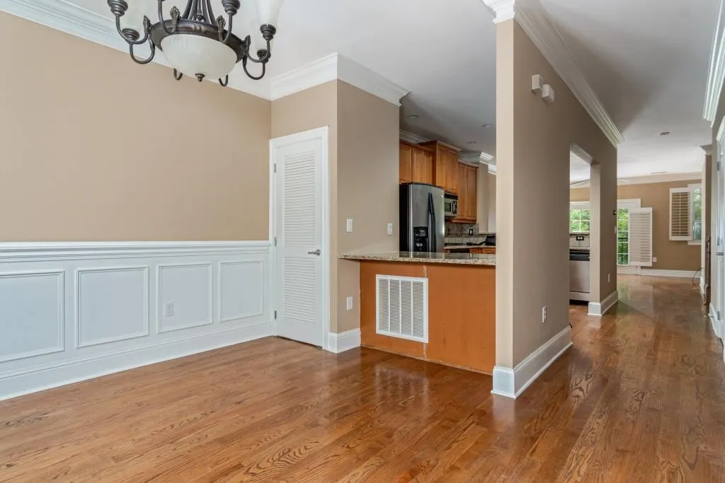 5600 Glenridge Park, Atlanta, Georgia 30342, 2 Bedrooms Bedrooms, ,2 BathroomsBathrooms,Residential,Sold,5600 Glenridge Park,6608829