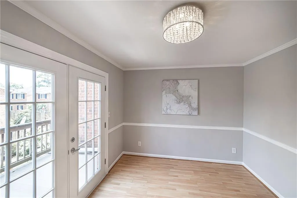 6520 Roswell Road Unit 48, Sandy Springs, Georgia 30328, 2 Bedrooms Bedrooms, ,1 BathroomBathrooms,Residential,Sold,6520 Roswell Road Unit 48,6920265
