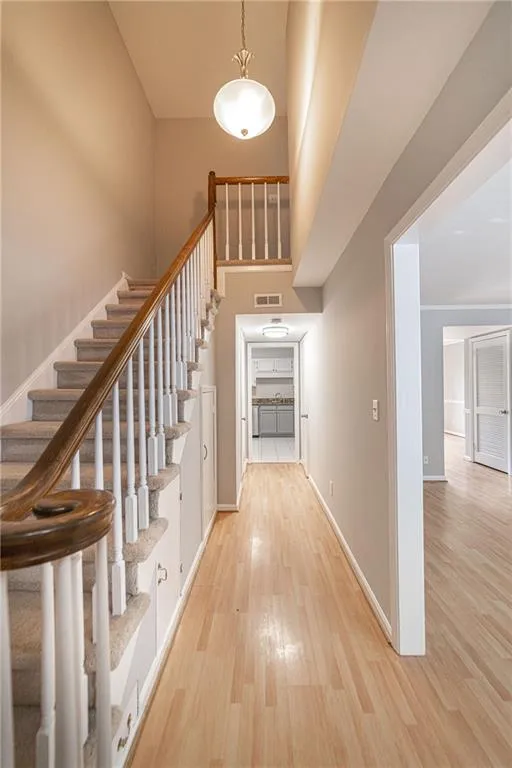 6520 Roswell Road Unit 48, Sandy Springs, Georgia 30328, 2 Bedrooms Bedrooms, ,1 BathroomBathrooms,Residential,Sold,6520 Roswell Road Unit 48,6920265