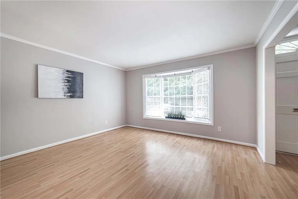 6520 Roswell Road Unit 48, Sandy Springs, Georgia 30328, 2 Bedrooms Bedrooms, ,1 BathroomBathrooms,Residential,Sold,6520 Roswell Road Unit 48,6920265