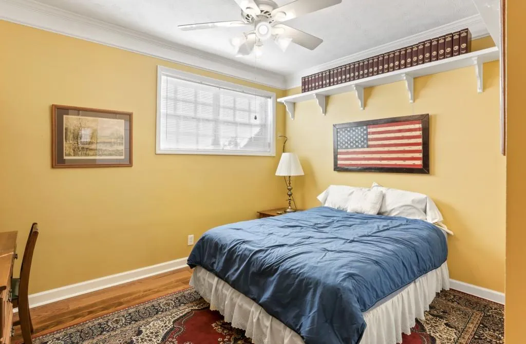 5615 Chemin De Vie, Sandy Springs, Georgia 30342, 2 Bedrooms Bedrooms, ,2 BathroomsBathrooms,Residential,Sold,5615 Chemin De Vie,6995305