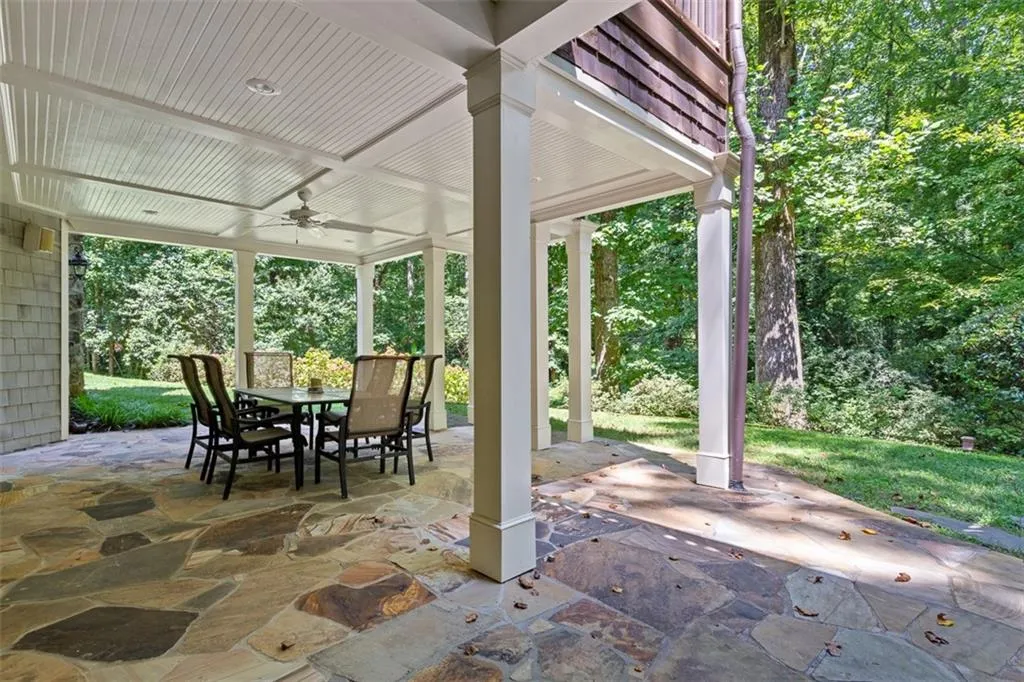 4799 Lake Forrest Drive, Sandy Springs, Georgia 30342, 7 Bedrooms Bedrooms, ,6 BathroomsBathrooms,Residential,Sold,4799 Lake Forrest Drive,6606942