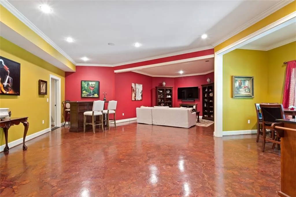 4799 Lake Forrest Drive, Sandy Springs, Georgia 30342, 7 Bedrooms Bedrooms, ,6 BathroomsBathrooms,Residential,Sold,4799 Lake Forrest Drive,6606942