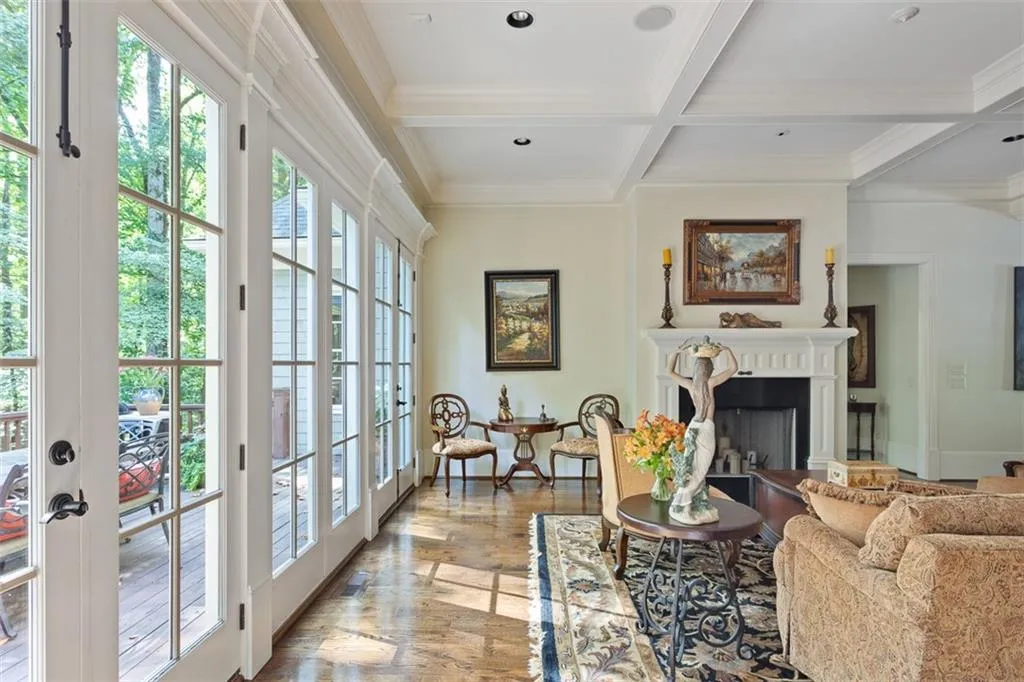 4799 Lake Forrest Drive, Sandy Springs, Georgia 30342, 7 Bedrooms Bedrooms, ,6 BathroomsBathrooms,Residential,Sold,4799 Lake Forrest Drive,6606942