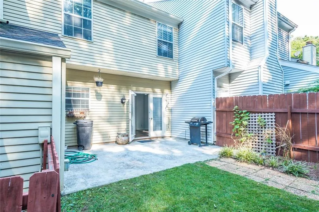 305 Wedgewood Way, Atlanta, Georgia 30350, 2 Bedrooms Bedrooms, ,2 BathroomsBathrooms,Residential,Sold,305 Wedgewood Way,5909776